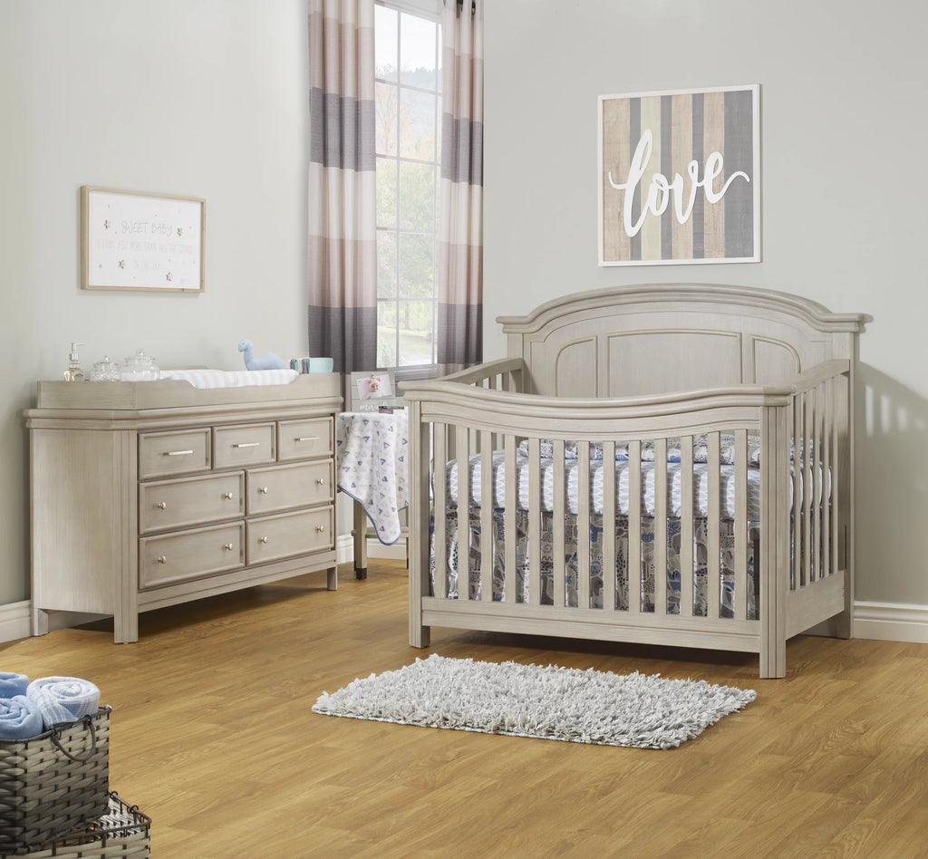Finley Heritage Fog Crib and Dresser Paraiso Infantil