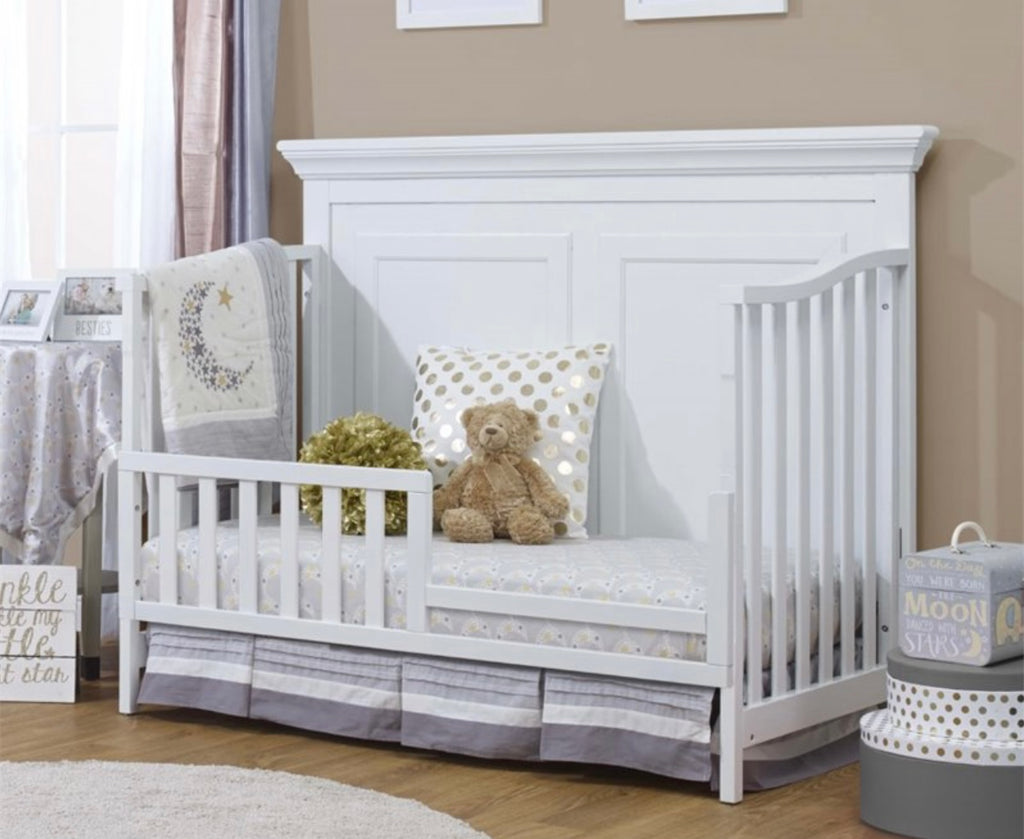 Paxton White Crib and Dresser #6 – Paraiso Infantil